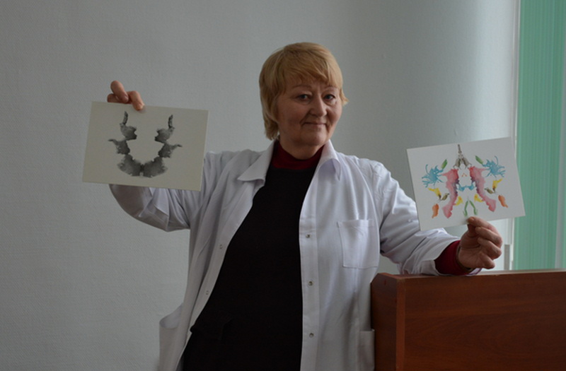 Экскурсию в мир судебной психиатрии провели могилевские эксперты студентам