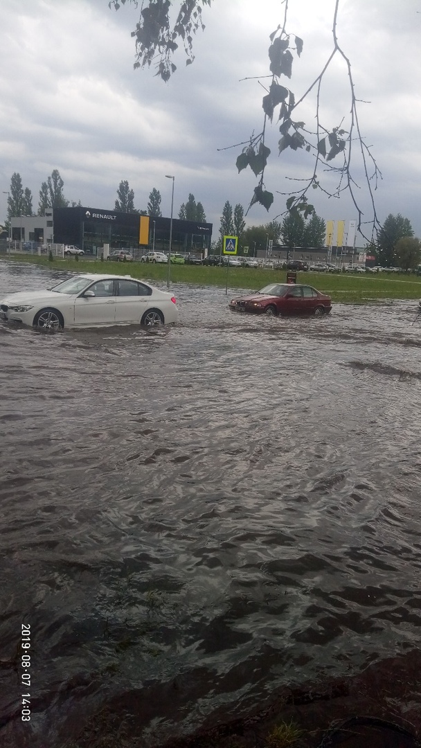 Сильный ливень прошел в Могилеве. Фото