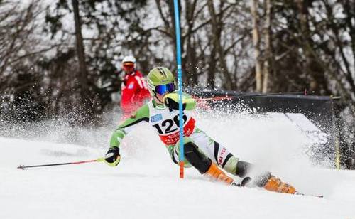 Юные могилевские горнолыжники завоевали золотые награды на международном турнире в Карпатах