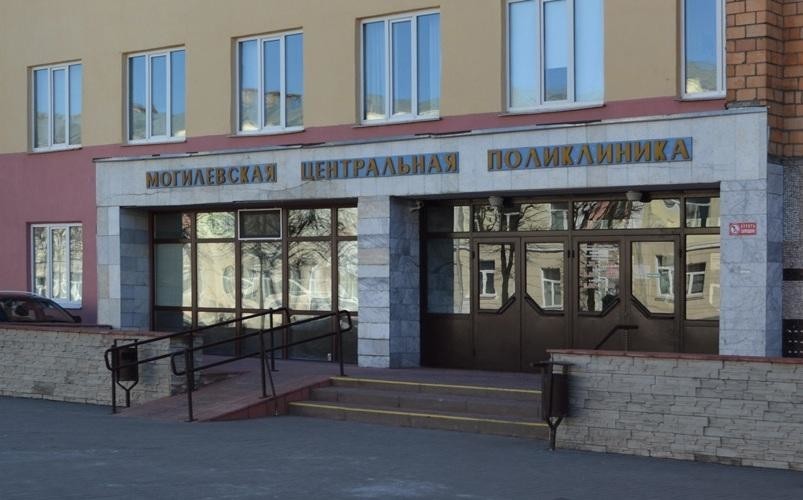 Изменен график работы медучреждений в мае