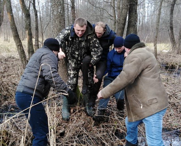 Заблудившегося ночью в Круглянском районе парня разыскали милиционеры