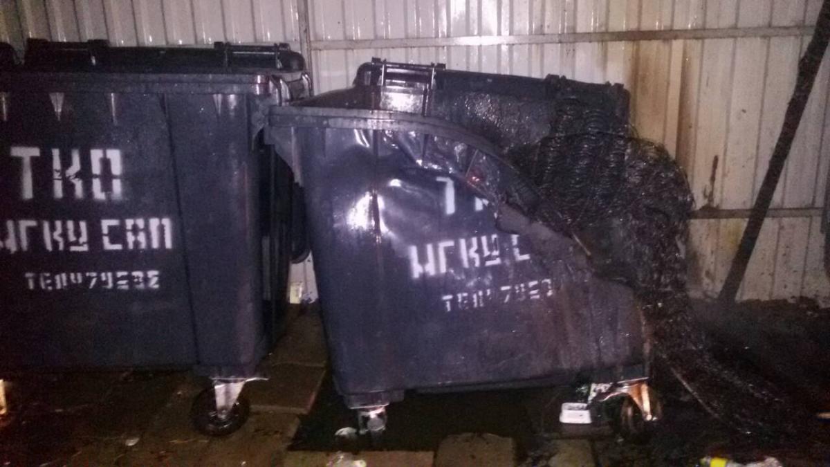 Виновных в пожаре мусорного контейнера устанавливают в Могилеве