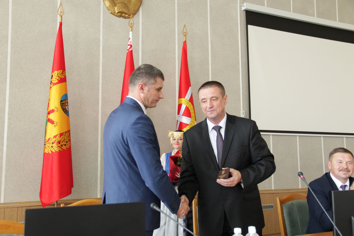 Александр Ефимчиков утвержден на должность председателя Чаусского райисполкома