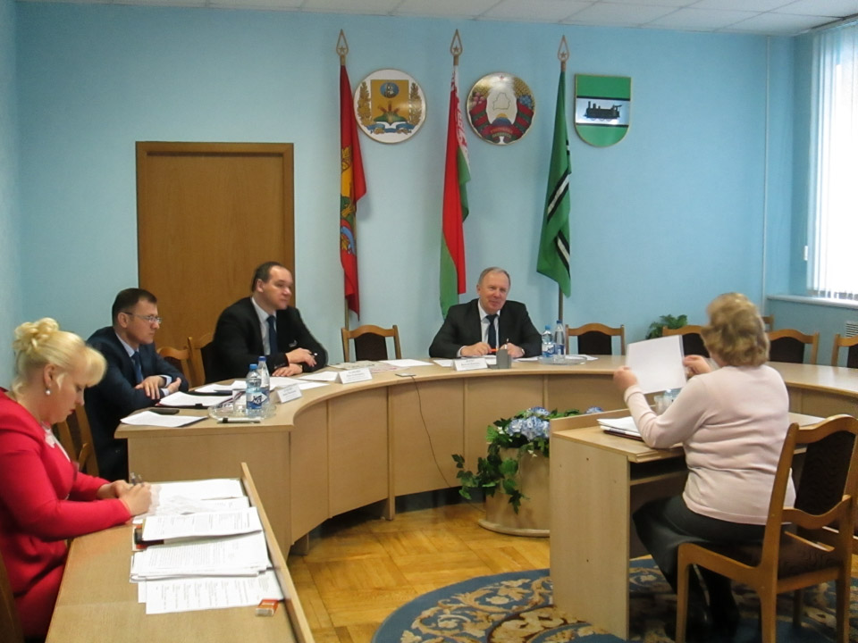Заместитель премьер-министра провел прием граждан в Осиповичах