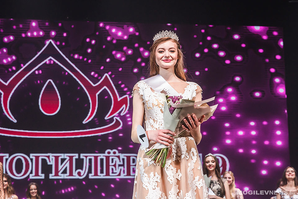 Одиннадцатиклассница Яна Геращенко стала «Мисс Могилев – 2019». Фото
