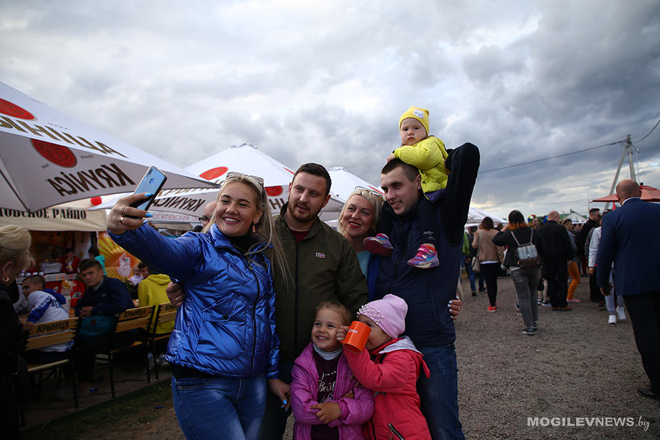 Праздник «Купалье» («Александрия собирает друзей») продолжается в Шкловском районе. Фото