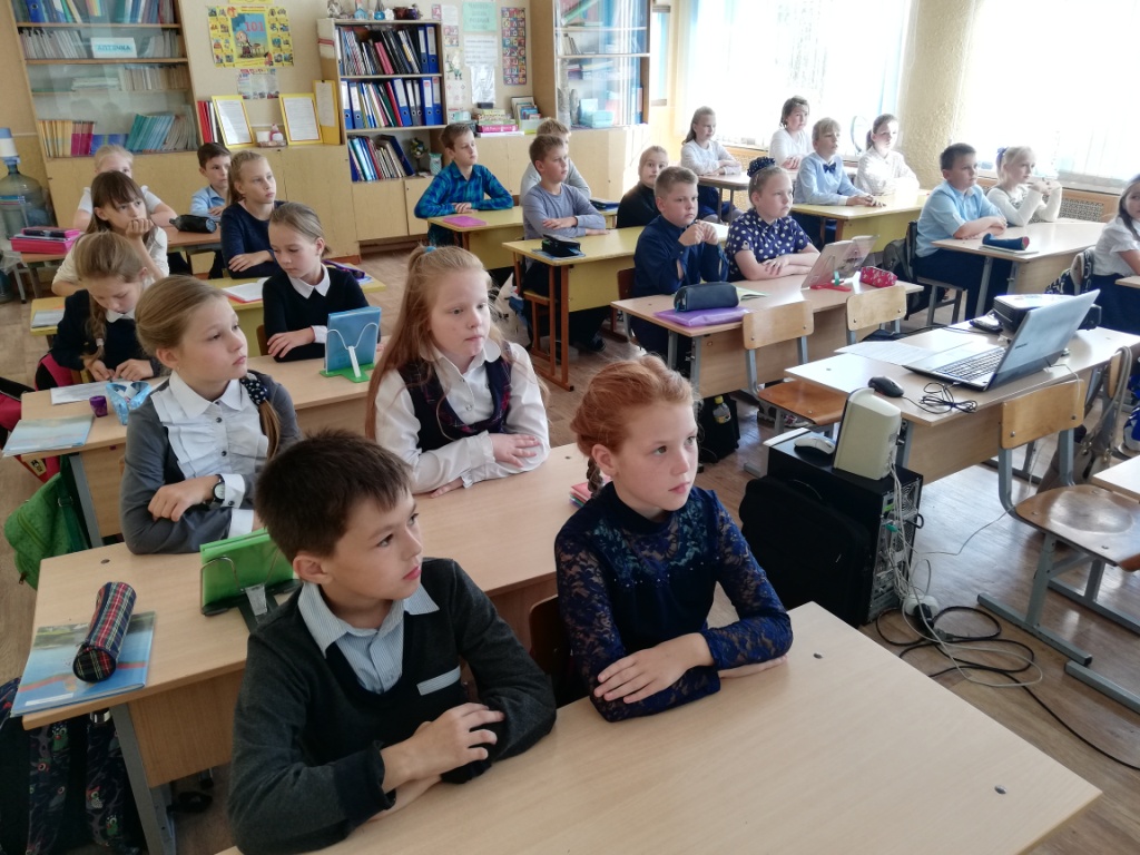 Акция «Детям о налогах» проходит в школах Могилевской области. Фото