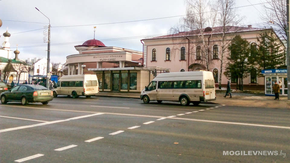 Спорный павильон от театра кукол перенесут на противоположную сторону Первомайской