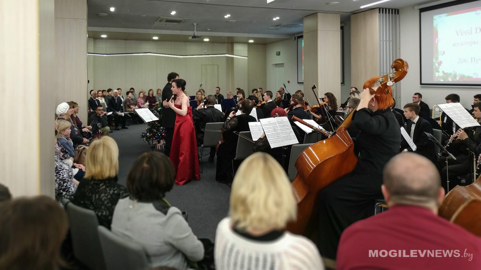 Хиты «Голубых огоньков» и советских фильмов представит Могилевская городская капелла