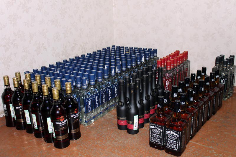 Более 200 бутылок алкоголя изъяли у могилевчанина