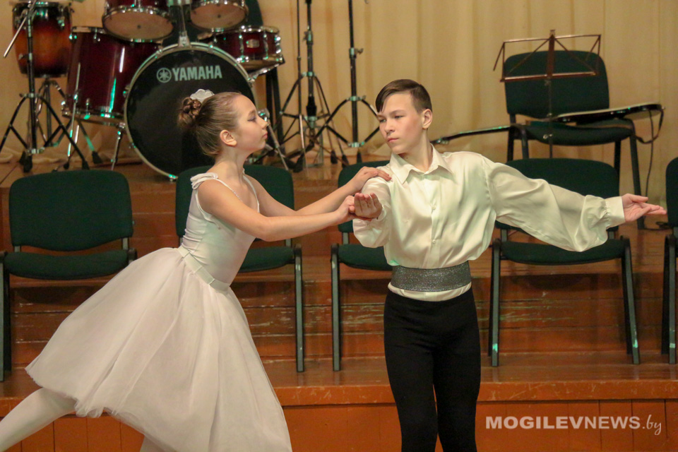 Отчетный концерт прошел в детской школе искусств им.Солдатова. Фото