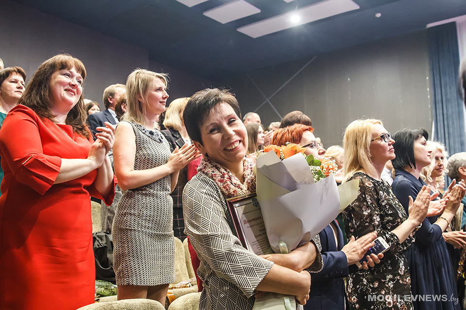 Торжественное мероприятие ко Дню печати и Дню работников радио, телевидения и связи прошло в Могилеве. Фото