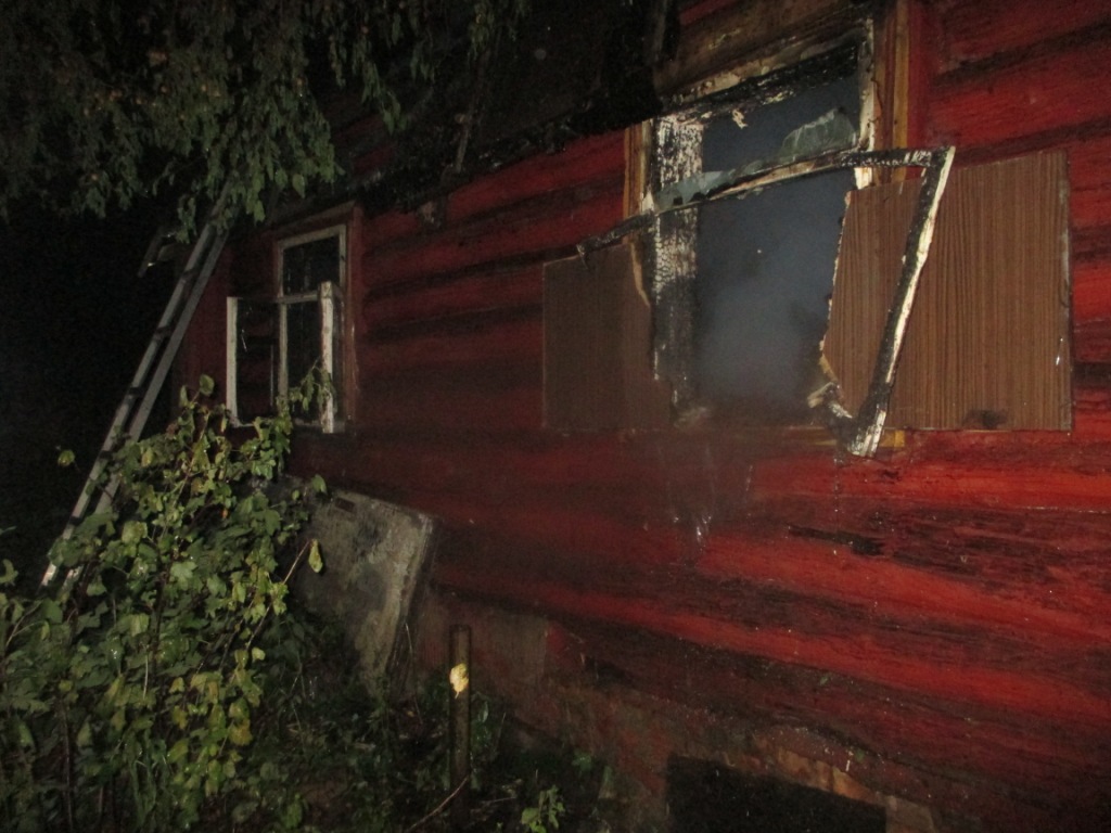 На улице Тимирязевской в Могилеве горел дом