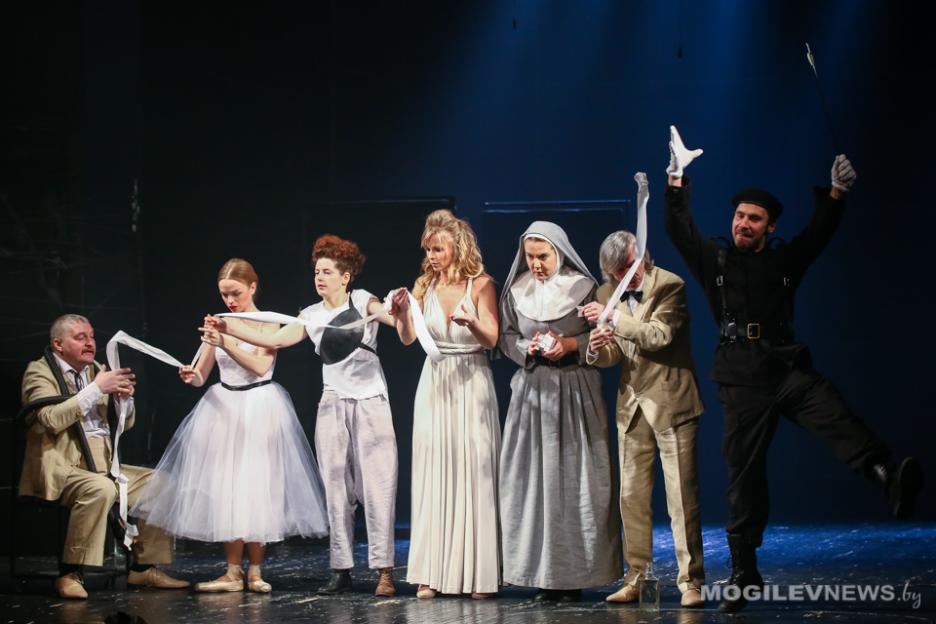 Март-контакт-2019. День шестой: «Королева красоты», «Много шума из ничего» и «Сибирь»