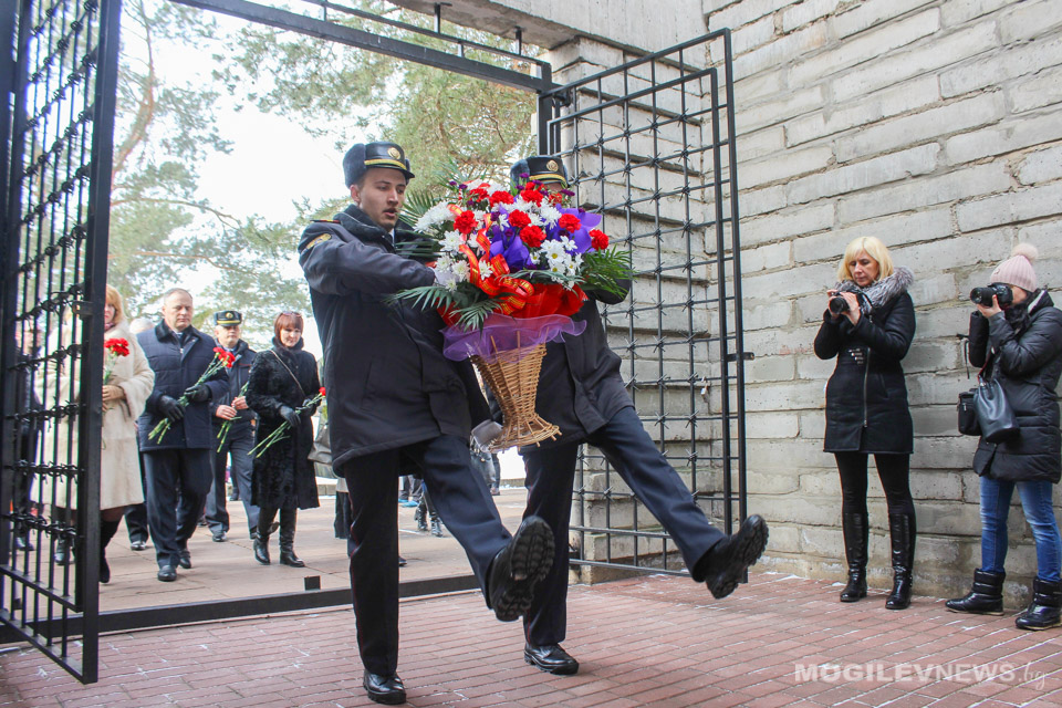 Митинг-реквием к 75-летию Хатынской трагедии прошел в Могилеве. Фото