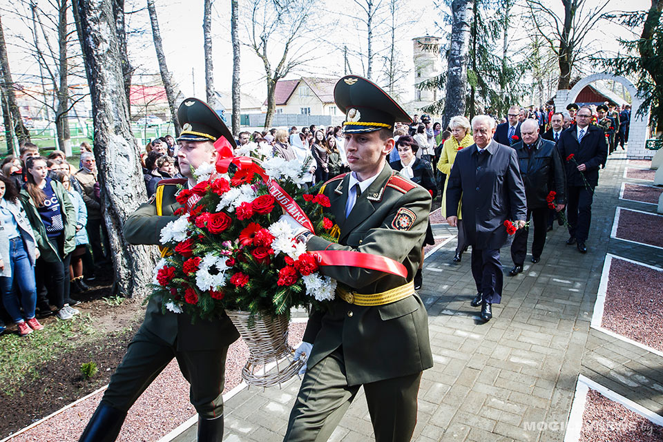 Митинг-реквием в память Чернобыльской трагедии прошел в Славгороде. Фото