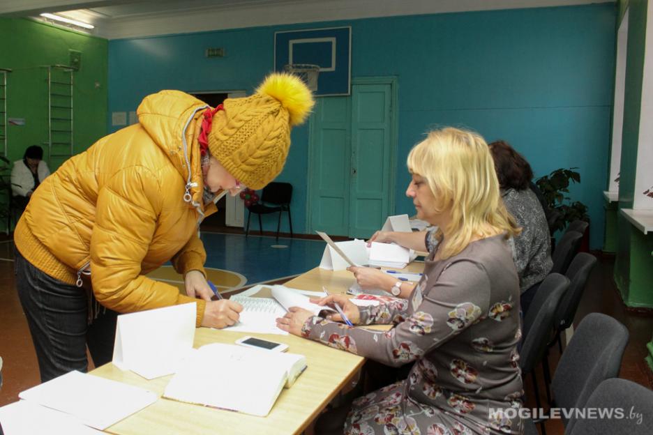 Начался прием документов по выдвижению представителей в составы Могилевской областной и окружных избирательных комиссий