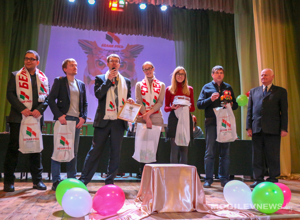 Городской турнир по игре «Что? Где? Когда?» прошел в Могилеве. Фото