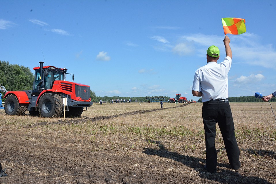 Более 40 пахарей соберет конкурс профмастерства в Дрибинском районе