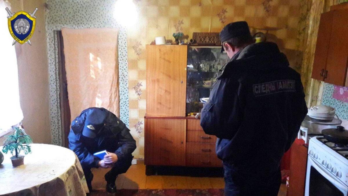 В отношении жителя Чаус, который пытался взять в заложницы женщину, возбудили уголовное дело