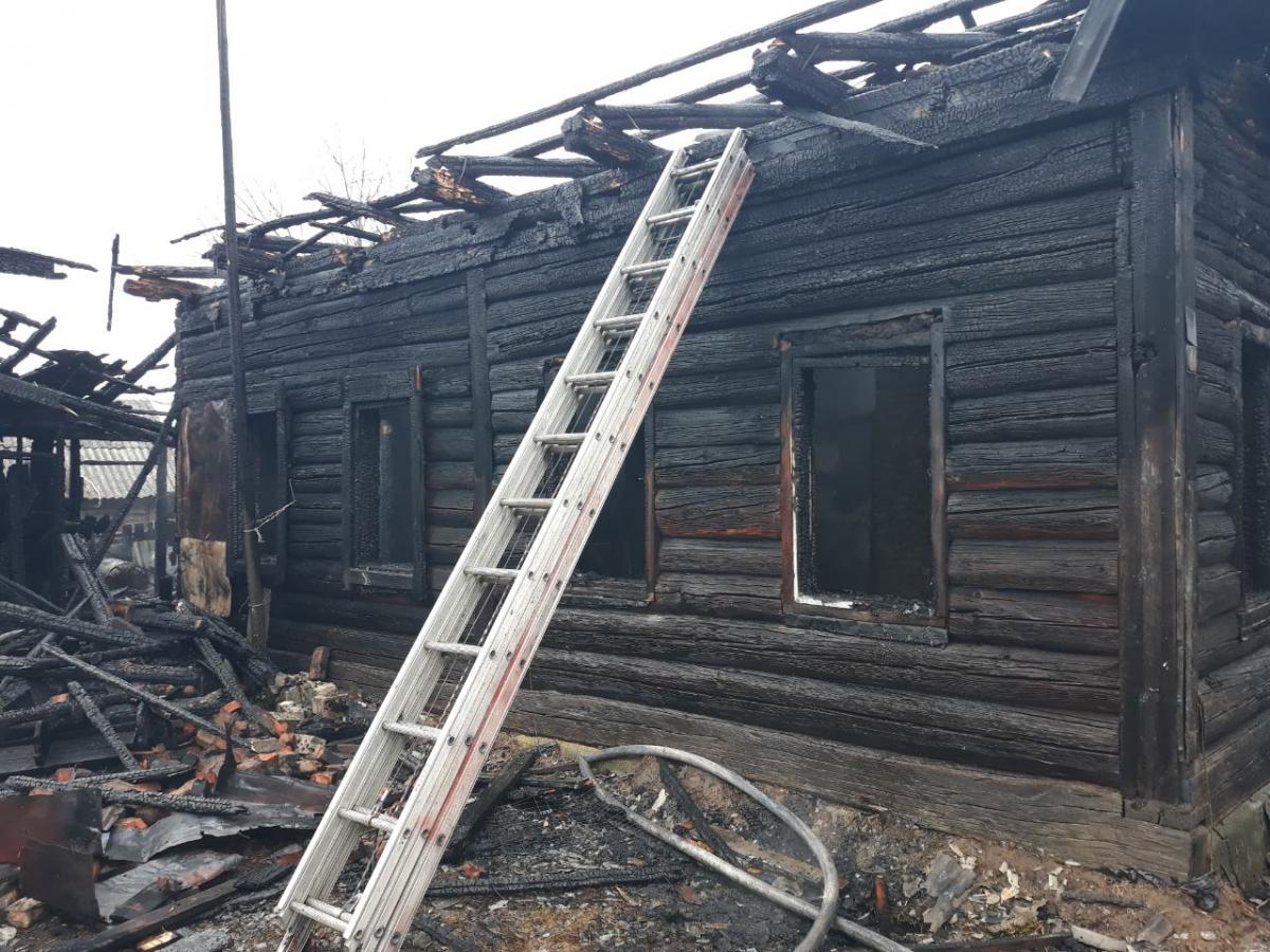 При пожаре в Кировском  районе погиб мужчина