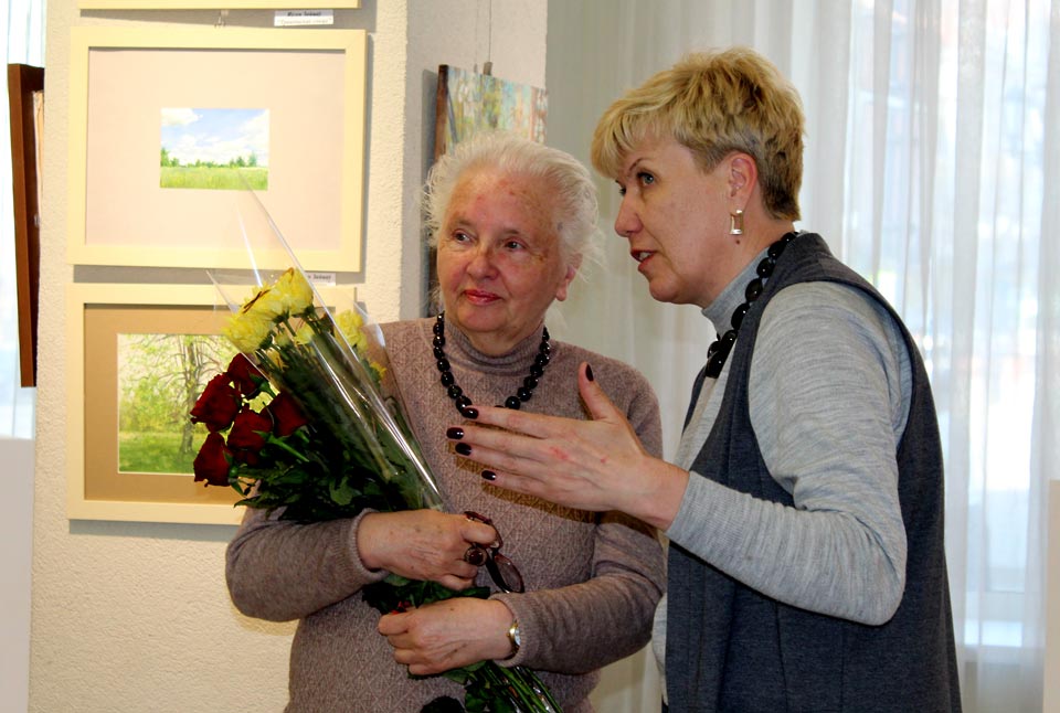 Выставка картин и скульптур художников Могилева, посвященная Году малой родины, завершает работу. Фото