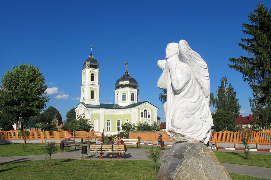 Выездное заседание коллегии аппарата Уполномоченного по делам религий и национальностей проходит в Мстиславле