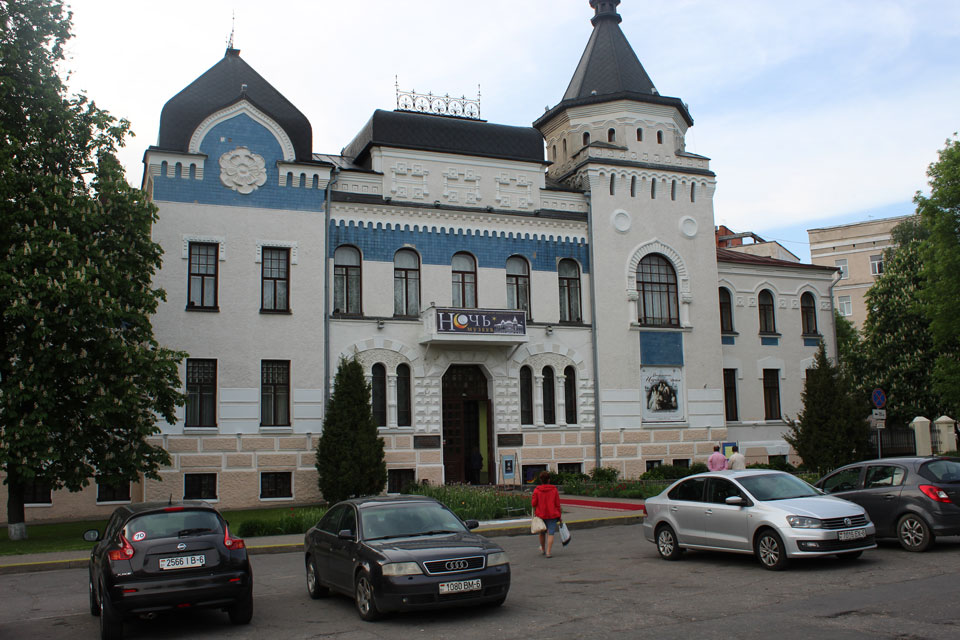 Выставка пейзажей знаменитого художника приезжает в Могилев