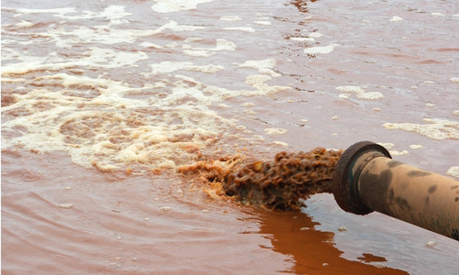 Нарушение режима водоохранных зон и загрязнение вод находится на особом контроле госинспекции природоохраны