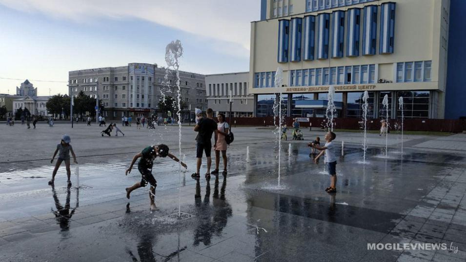 Территория возле диагностического центра в Могилеве остается пока без названия