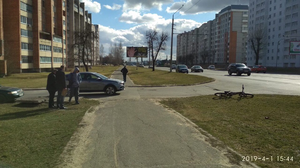 Автомобиль в Могилеве сбил 17-летнего велосипедиста