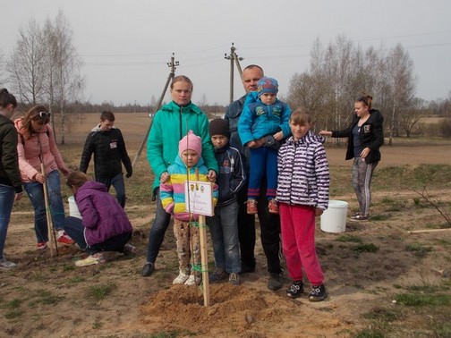 Парк семейных деревьев заложили в Краснополье