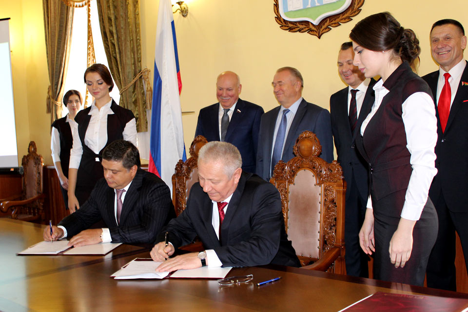 На  $335 млн. подписано контрактов по итогам заседания Совета делового сотрудничества V Форума регионов