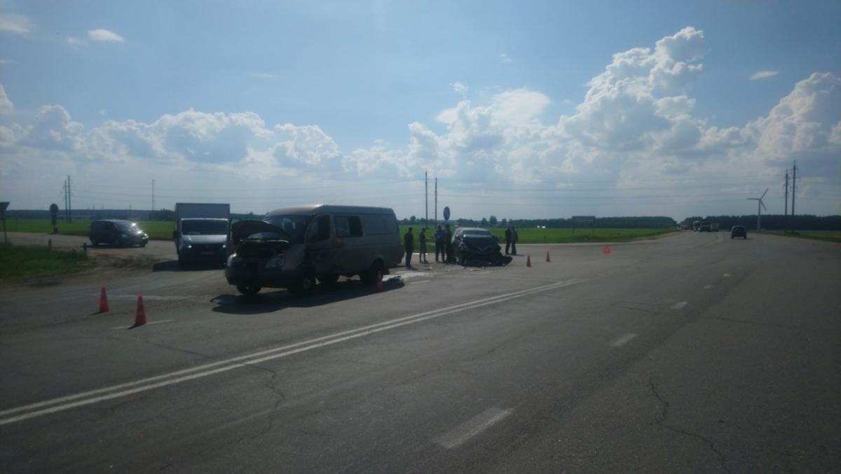 Два автомобиля столкнулись в Могилевском районе, пострадала пассажирка