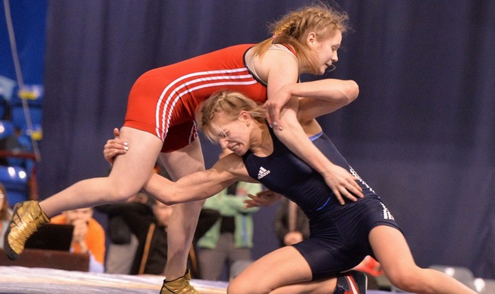 Представительницы Могилевщины заняли первое место в командном зачете на чемпионате Беларуси по женской борьбе