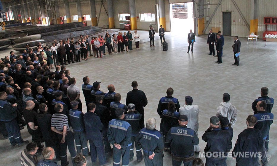 Губернатор Могилевской области Леонид Заяц посетил Осиповичи. Фото