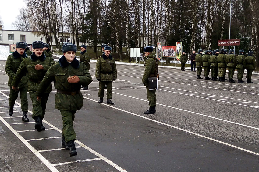 Новый учебный год стартовал в воинской части № 72471 в Пашково. Фото