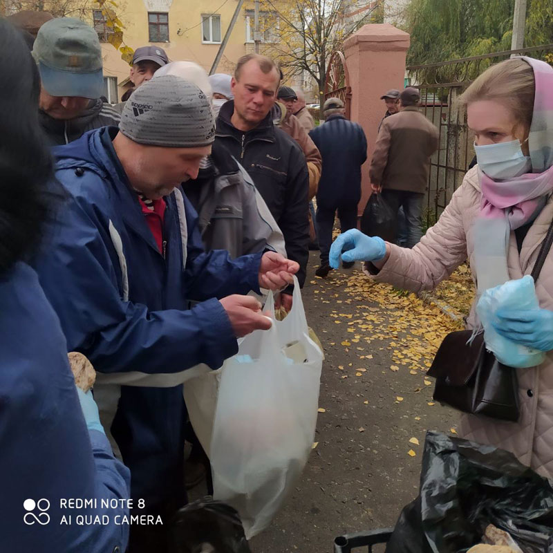 Благотворительную акцию в помощь бездомным провели в Бобруйске