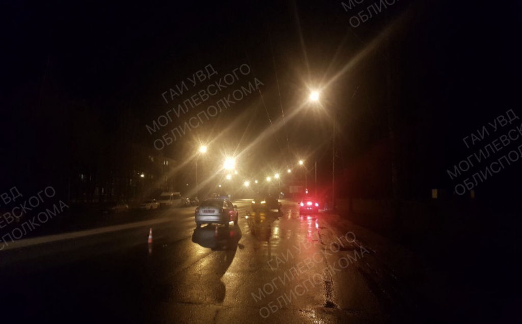 Автомобиль «Ауди» в Могилеве сбил пешехода