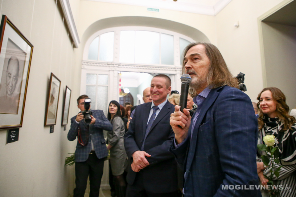 Персональная выставка Сафронова открылась в музее Масленикова. Фото