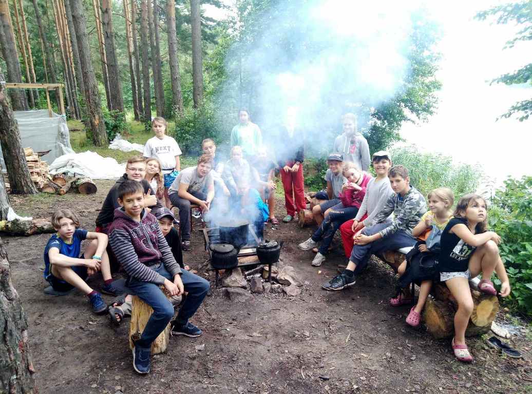 Палаточный передвижной лагерь организовал Областной центр творчества Могилева. Фото