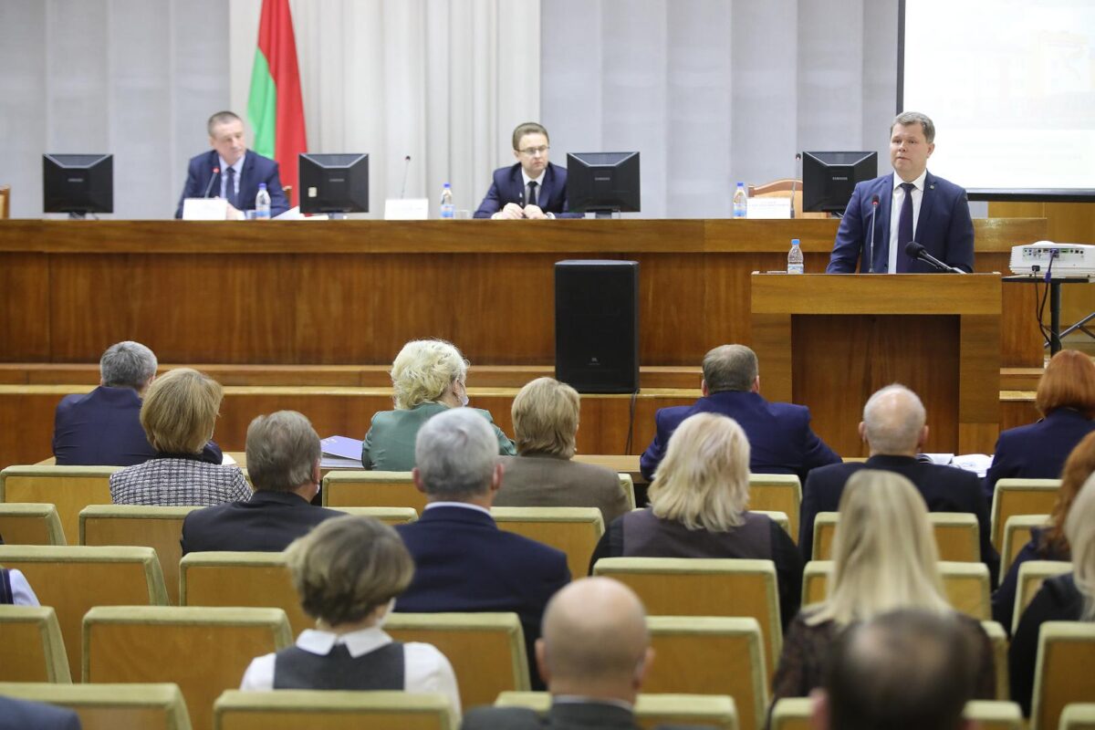 По итогам 9 месяцев достигнута положительная динамика в секторе промышленного производства в Бобруйске