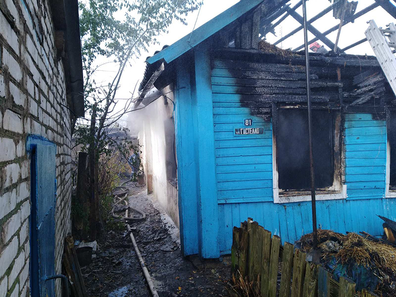 Частный дом сгорел в Кричеве