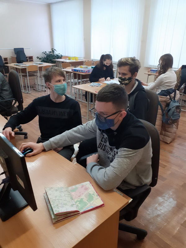 Центр творчества «Эверест» провел районный краеведческий квиз «Ты - могилевчанин»