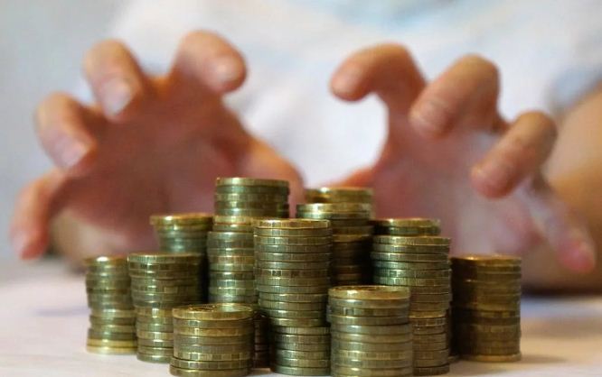 Гость украл деньги у могилевчанки – побоялся попросить в долг