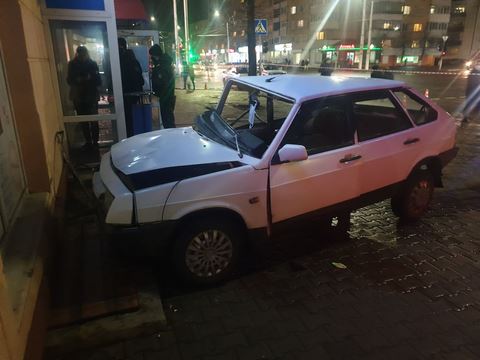 «ВАЗ-2109» и Audi столкнулись в Бобруйске – двое пострадавших