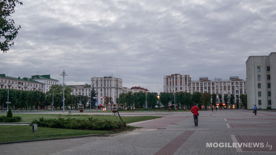 Сквер напротив здания облисполкома в Могилеве обновят