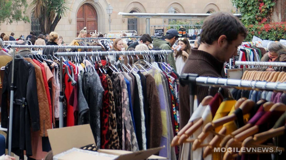 Секонд-хендам в Беларуси разрешат торговать только поношенной одеждой