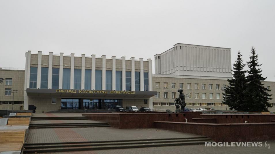 В онлайн-конкурсе частушек приглашает принять участие ДК области