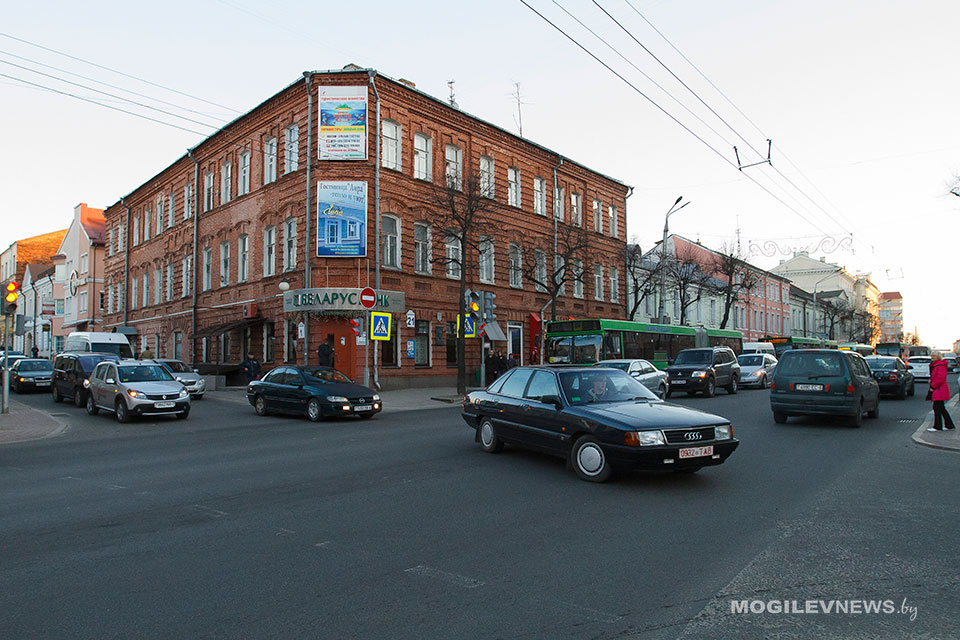 Погода на выходные: в субботу – ветрено и дождь, в воскресенье ветер ослабнет, осадки маловероятны